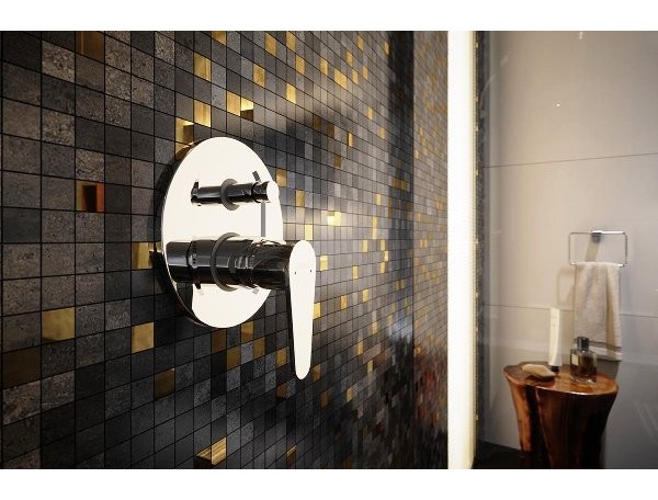 ΜΠΑΤΑΡΙΕΣ ΝΤΟΥΖ ΕΝΤΟΙΧΙΖΟΜΕΝΕΣ